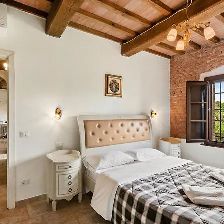 Holiday House Cuordinatura Apartman *